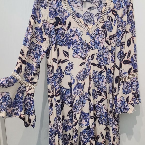 Shyanne Floral Dress - Picture 4 of 6